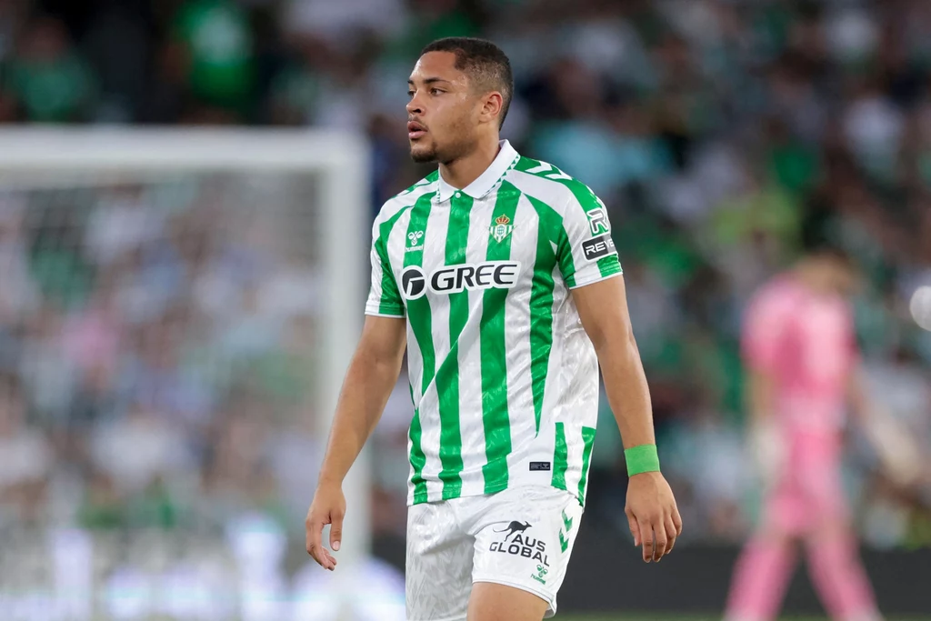 Vitor Roque w barwach Realu Betis Vitor Roque w barwach Realu Betis