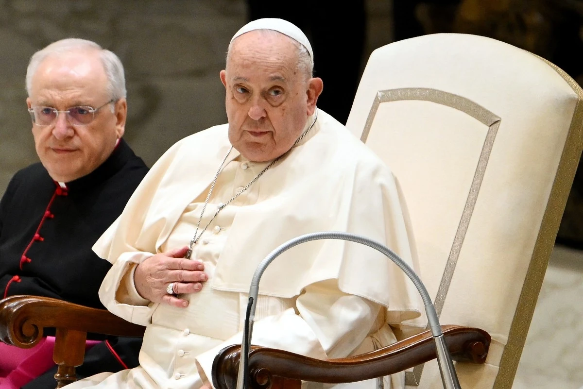 Papież Franciszek zaproponował świadczenie socjalne dla dzieci pracowników watykańskich Papież Franciszek zaproponował świadczenie socjalne dla dzieci pracowników watykańskich