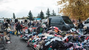 Ministerstwo Klimatu i Środowiska wydało rekomendacje dla gmin w sprawie zbiórki tekstyliów