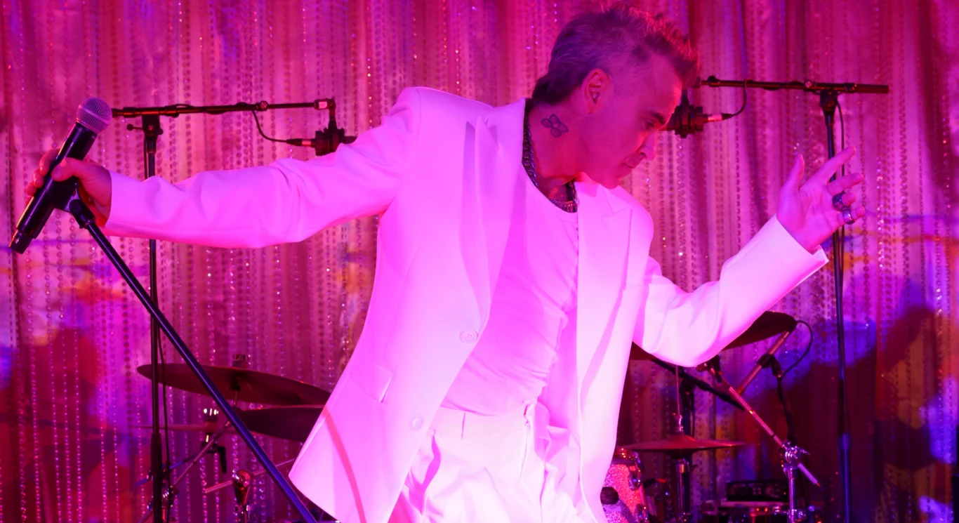 Robbie Williams w filmie "Better Man" Robbie Williams w filmie "Better Man"