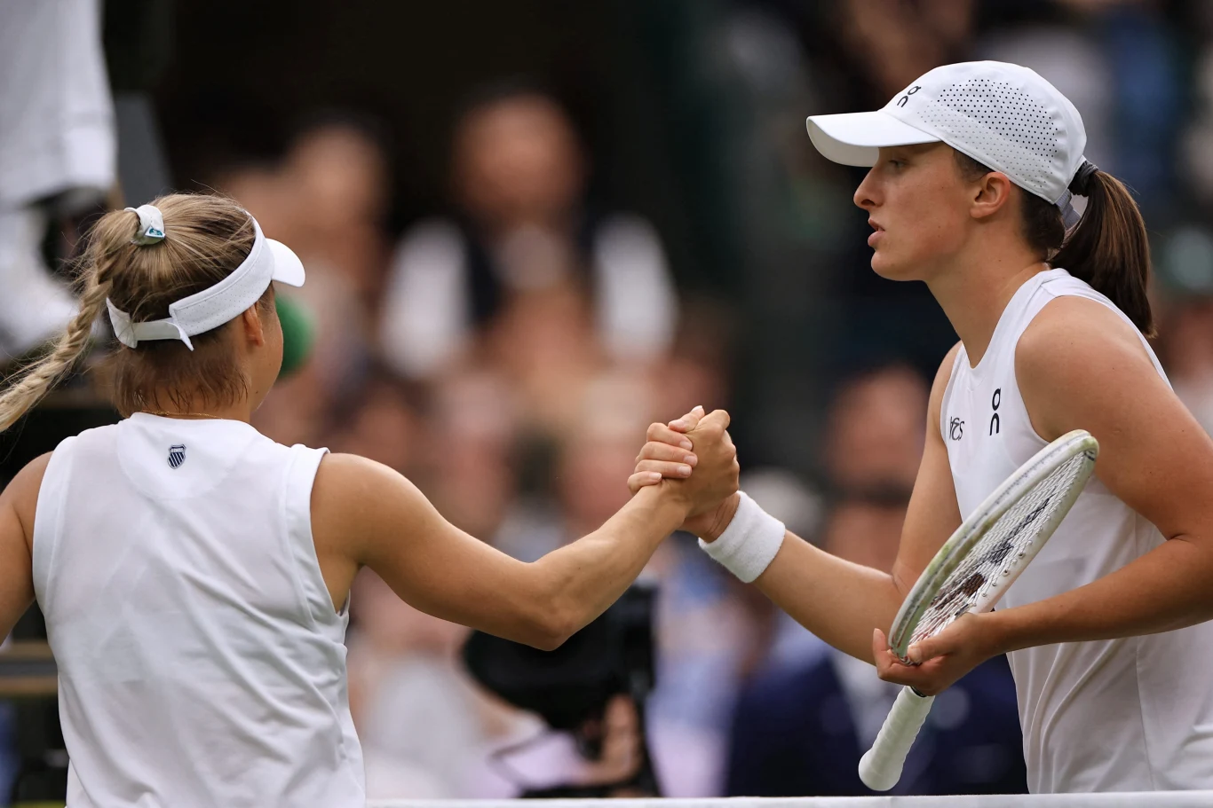 Julia Putincewa pokonała Igę Świątek w trzeciej rundzie ubiegłorocznego Wimbledonu