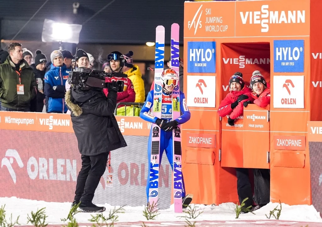 Polscy skoczkowie po konkursie drużynowym w Zakopanem Polscy skoczkowie po konkursie drużynowym w Zakopanem