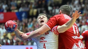Piotr Jędraszczyk zatrzymywany w meczu Polski ze Szwajcarią
