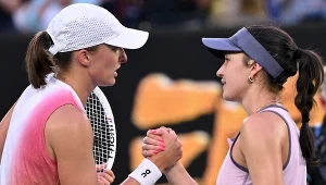 Iga Świątek i Eva Lys