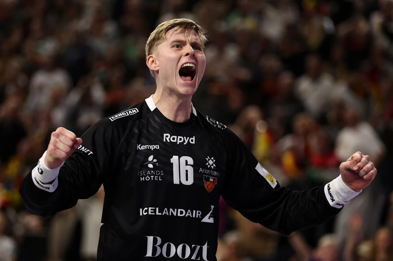 Viktor Hallgrimsson - bohater meczu Islandia - Słowenia