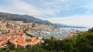 Szukasz urokliwego miejsca na wakacje? Te miasta omijaj szerokim łukiem 