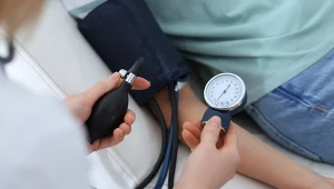 25-26 stycznia na błoniach PGE Narodowego będzie czynna przychodnia, w której bezpłatnie będzie można zbadać się w jednym z ośmiu gabinetów specjalistycznych