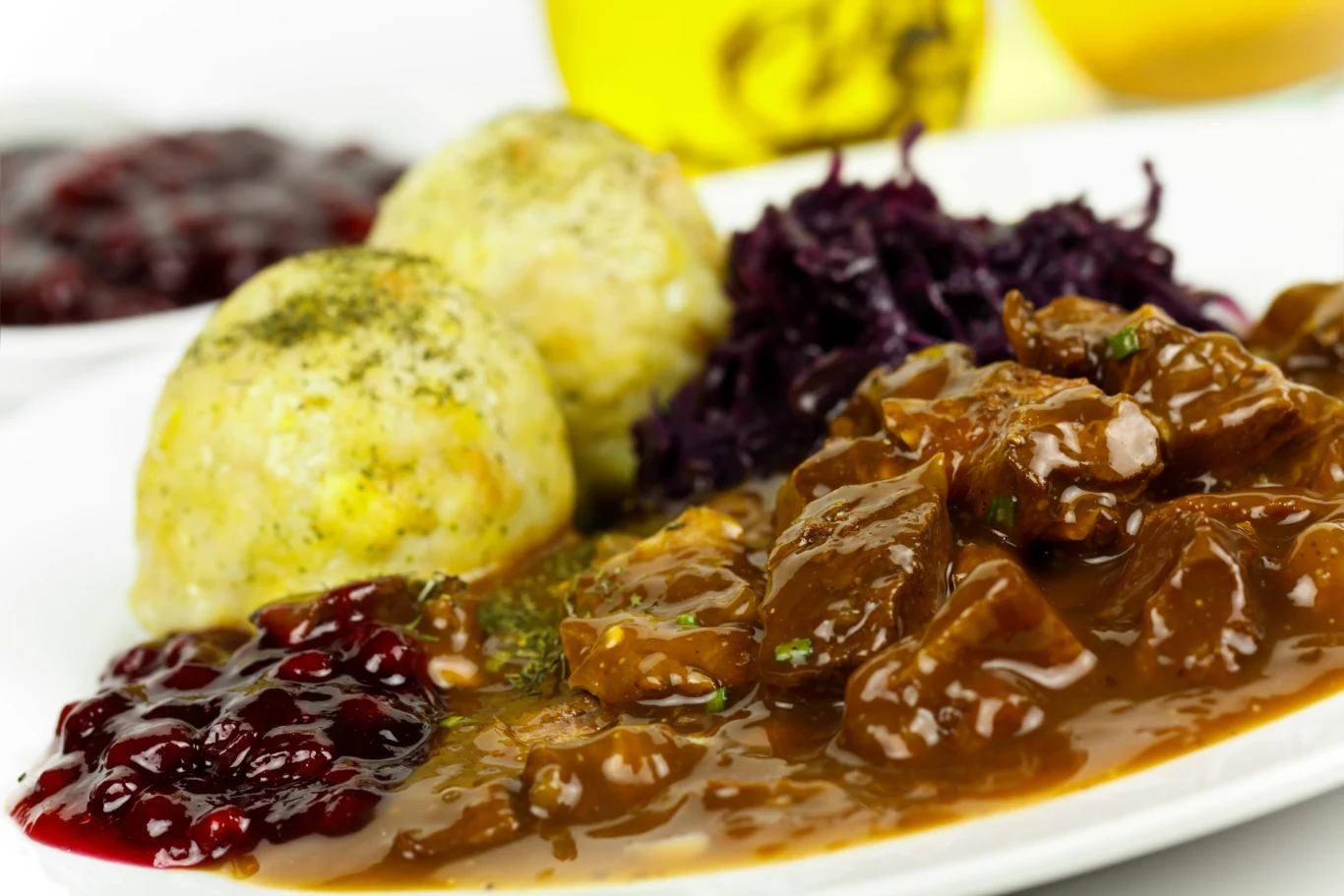 Jesteś na diecie? Nie rezygnuj z ulubionych potraw - znajdź zdrowsze zamienniki. Jesteś na diecie? Nie rezygnuj z ulubionych potraw - znajdź zdrowsze zamienniki.