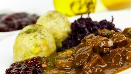 Jesteś na diecie? Nie rezygnuj z ulubionych potraw - znajdź zdrowsze zamienniki.