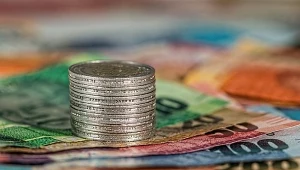 Wybór odpowiedniego konta bankowego ma duże znaczenie dla wygody i efektywności zarządzania finansami firmy