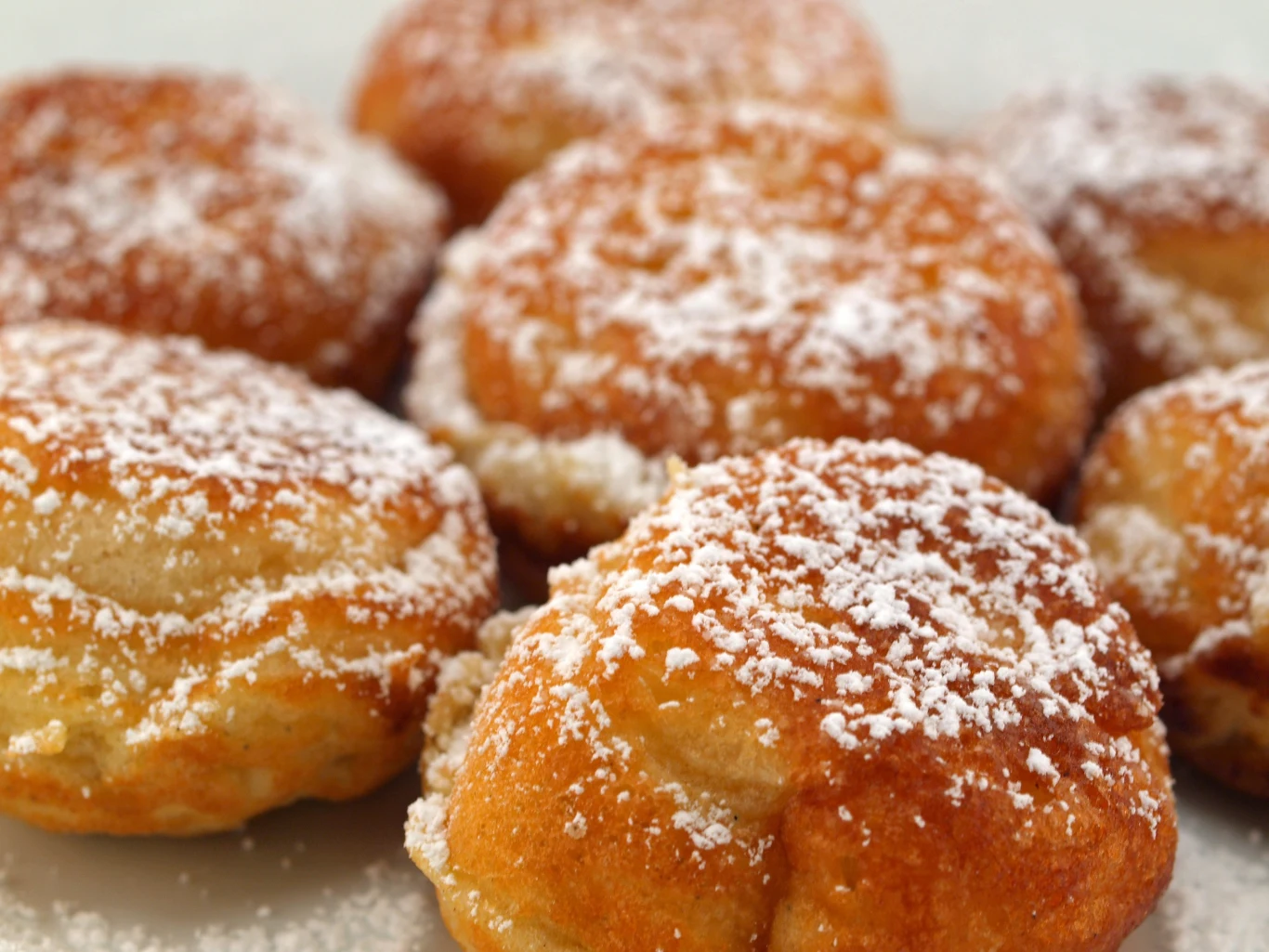 Drożdżowe racuchy to hit karnawału. Drożdżowe racuchy to hit karnawału.