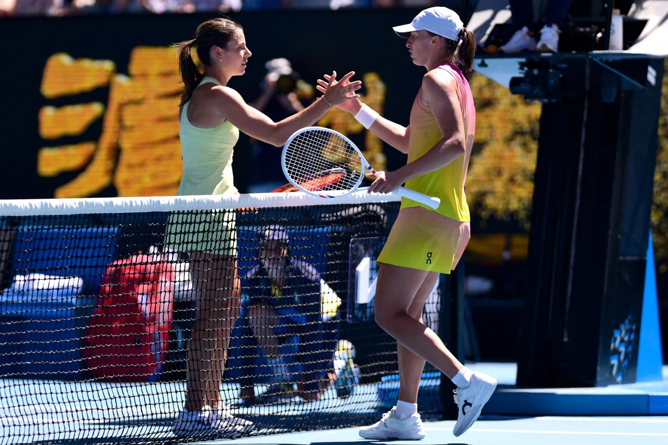 Emma Navarro i Iga Świątek