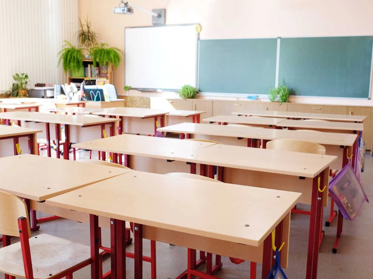 Ministerstwo Edukacji Narodowej planuje zmiany w rozplanowaniu ferii zimowych w roku szkolnym 2025/2026. O co chodzi? Ministerstwo Edukacji Narodowej planuje zmiany w rozplanowaniu ferii zimowych w roku szkolnym 2025/2026. O co chodzi?