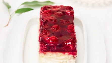 Ciasto bez pieczenia, które zrobisz w 15 minut. Jak je przygotować?