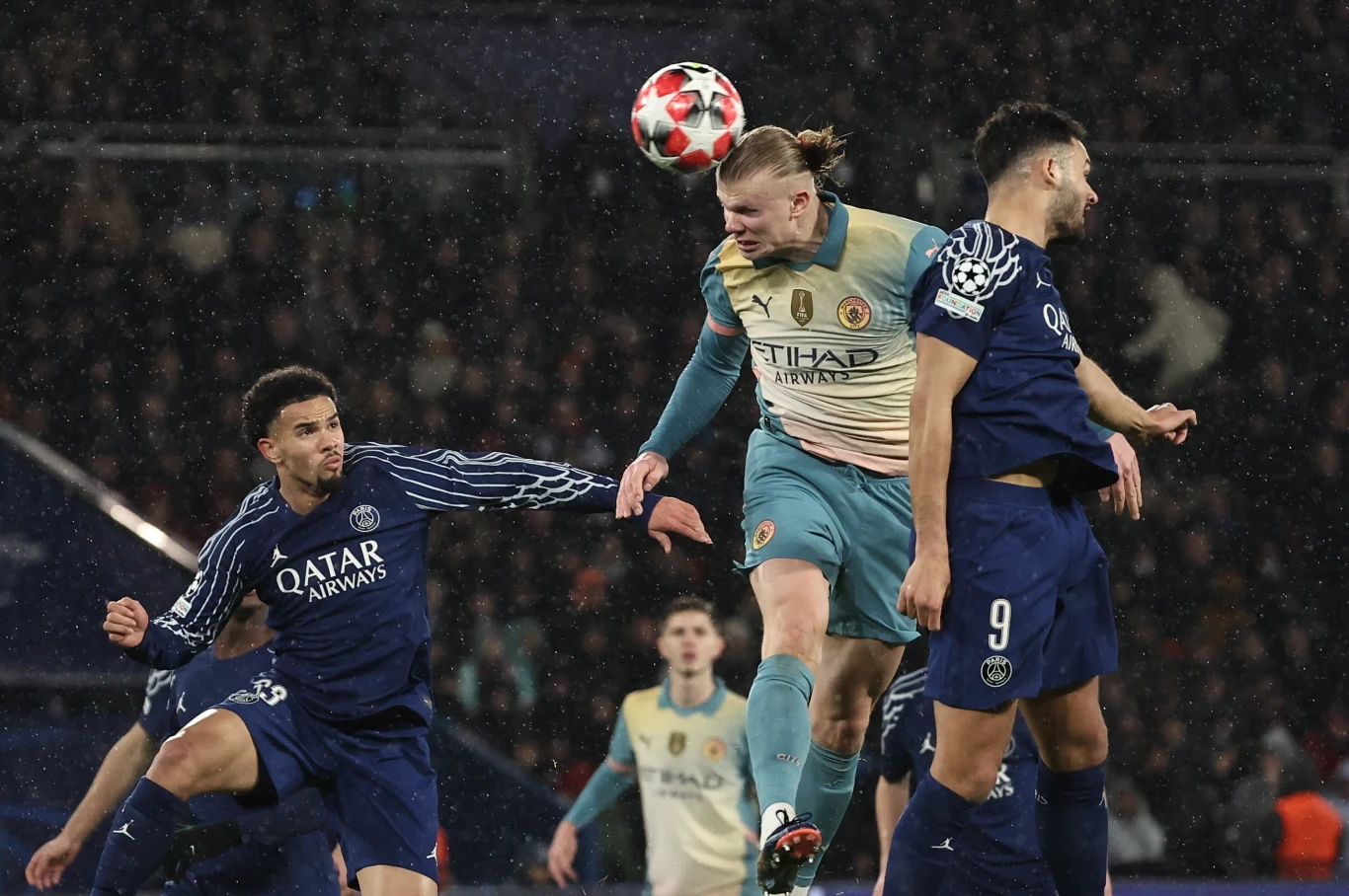 Erling Haaland do siatki trafił, ale znów znalazł się w ekipie pokonanych 