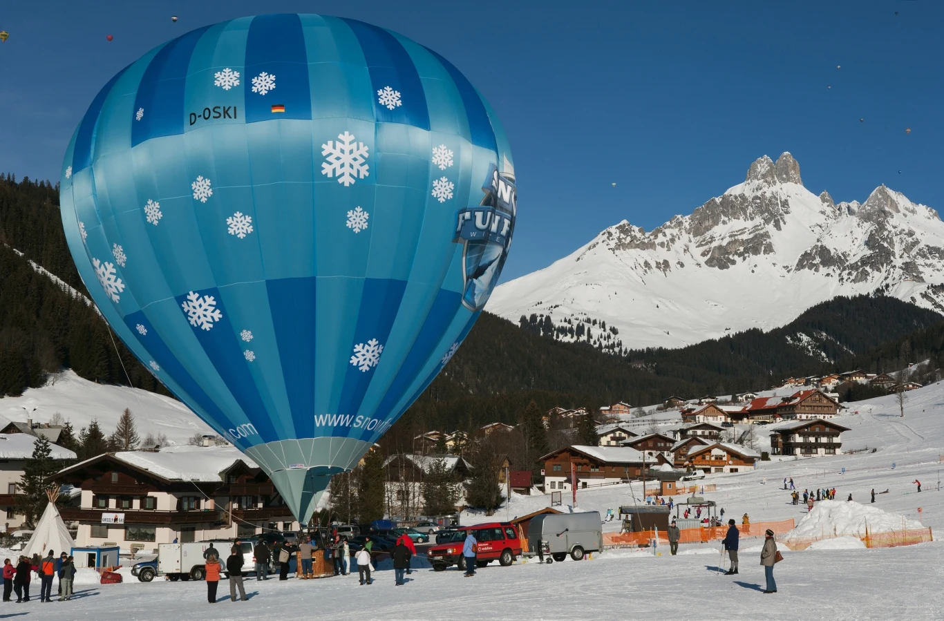 Tydzień Balonów w Filzmoos to nie lada atrakcja i możliwość podziwiania Alp z góry. 