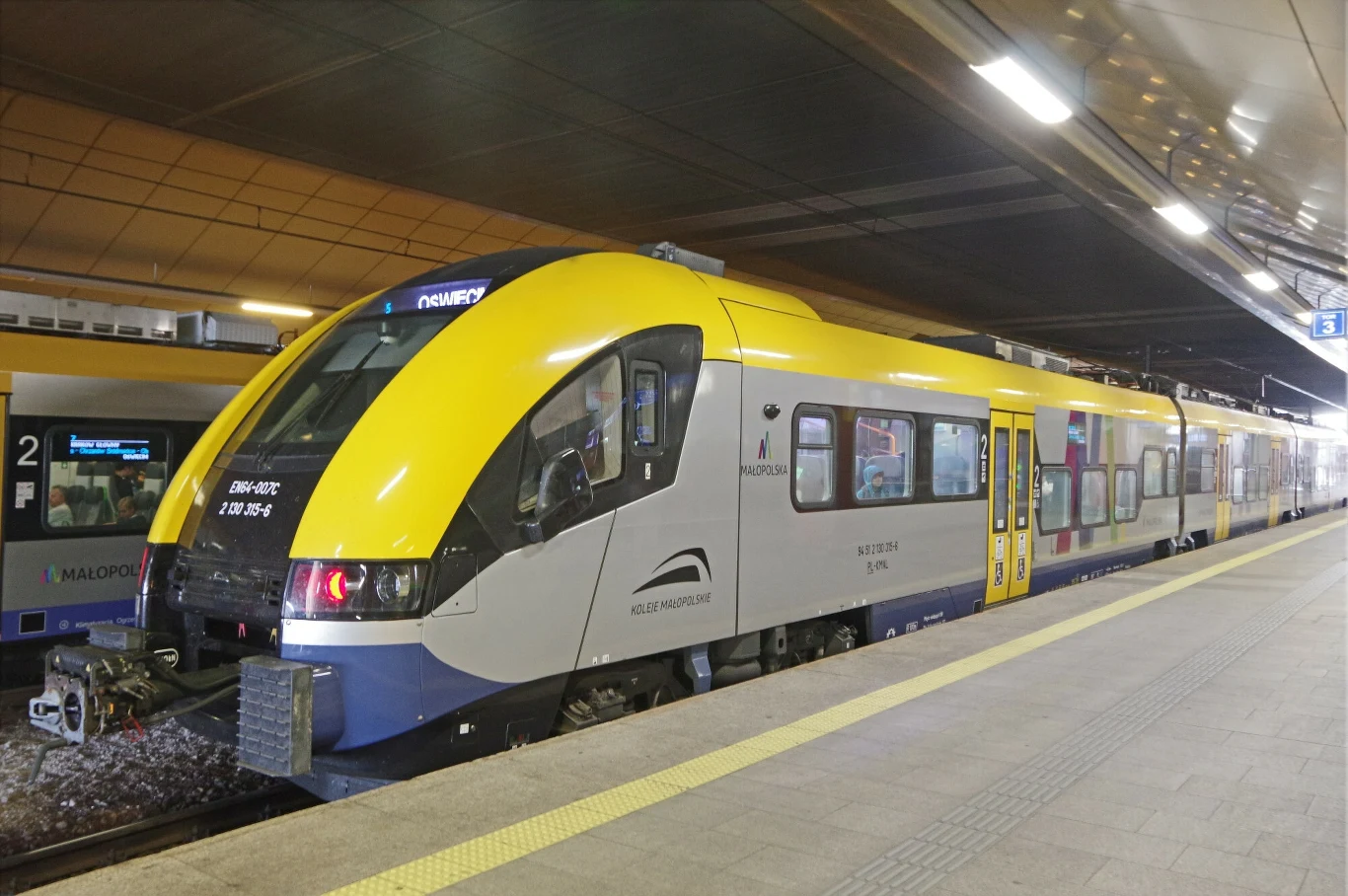 Przejazd pociągiem na trasie Kraków Główny - Balice podrożał w styczniu Przejazd pociągiem na trasie Kraków Główny - Balice znów drożeje