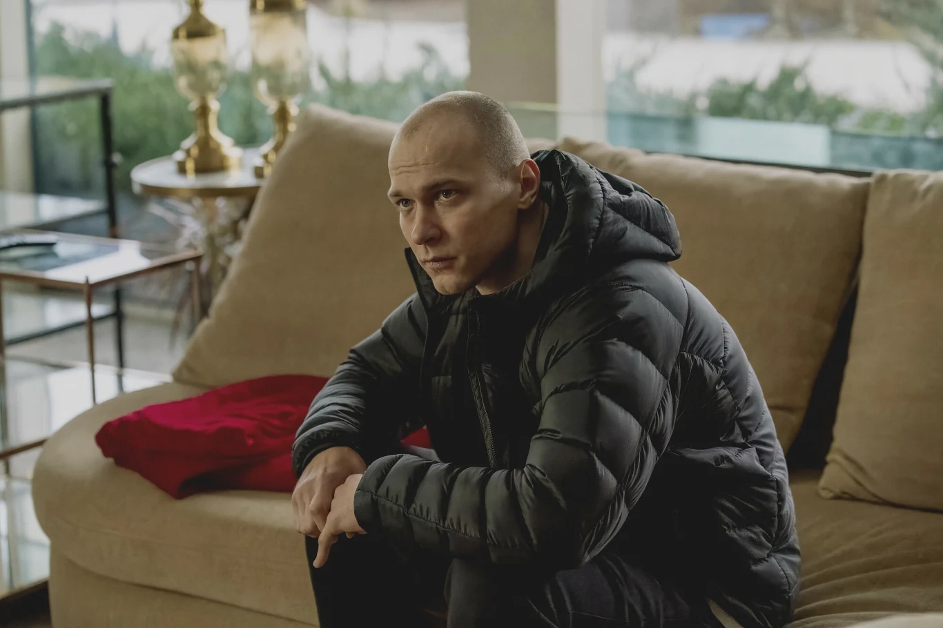 Yura Borisov w filmie "Anora" Yura Borisov w filmie "Anora"