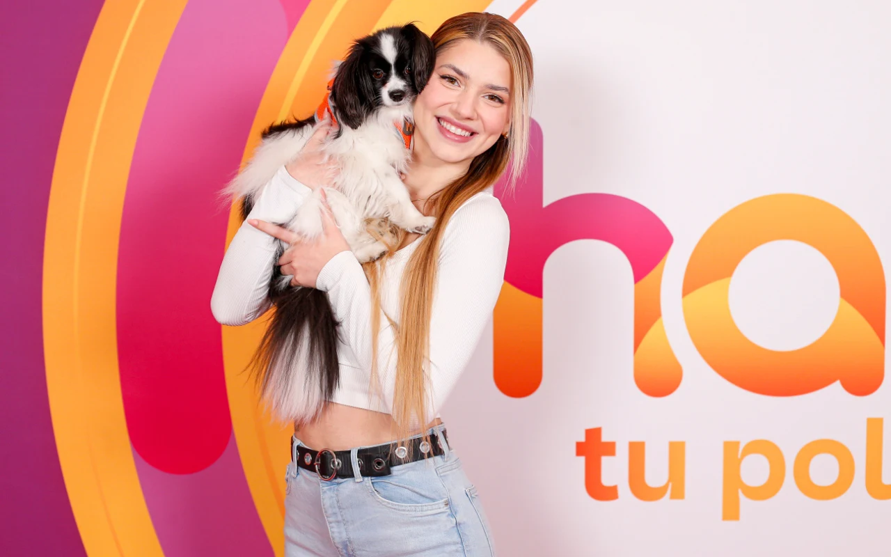 Julia Żugaj z pieskiem