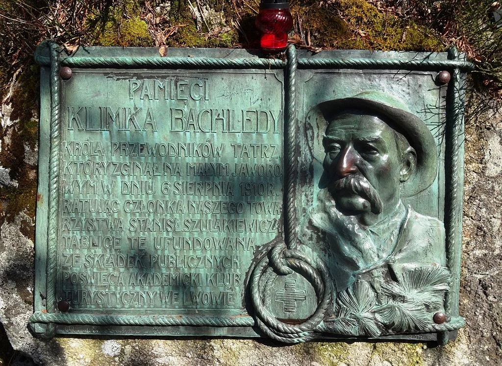 Tablica pamiątkowa na Tatrzańskim Cmentarzu Symolicznym / fot. autor: Happa