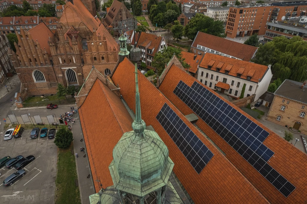 Bazylika św. Brygidy w Gdańsku. Panele fotowoltaiczne nie podobają się Pomorskiemu Konserwatorowi Zabytków