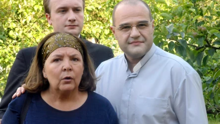 Marta Lipińska, Bartłomiej Kasprzykowski i Cezary Żak na planie "Rancza"