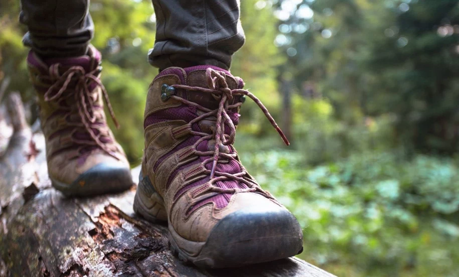 buty trekkingowe fot. Adobe stock