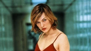 Milla Jovovich w pierwszej części cyklu "Resident Evil"