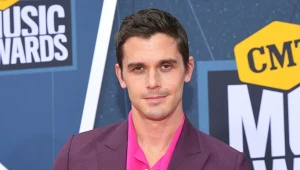 Antoni Porowski