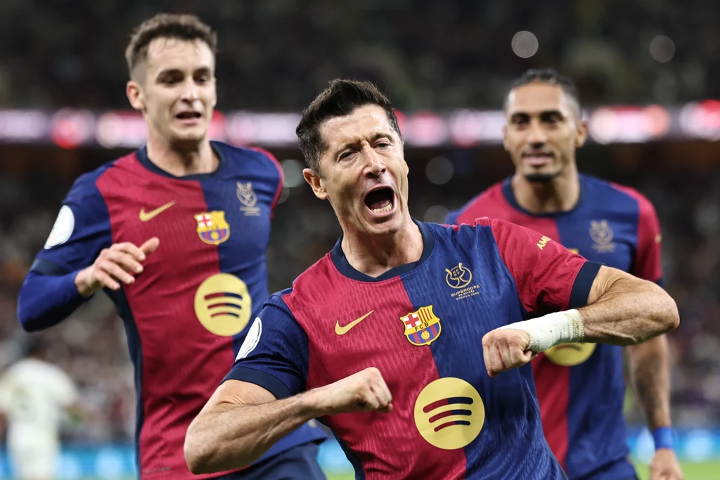 Robert Lewandowski zdobył w tym sezonie 29 goli. Ma ogromny udział w imponującym dorobku bramkowym Barcelony