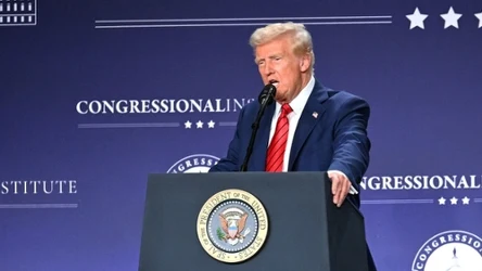USA: Demokratów pokonały koszty, Trump nie żałuje. Tak chce wygrać wybory jesienią