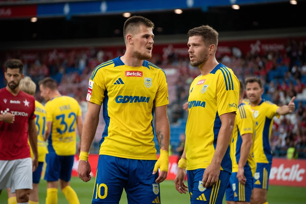 Karol Czubak i Michał Marcjanik w meczu z Wisłą Kraków Karol Czubak i Michał Marcjanik w meczu z Wisłą Kraków