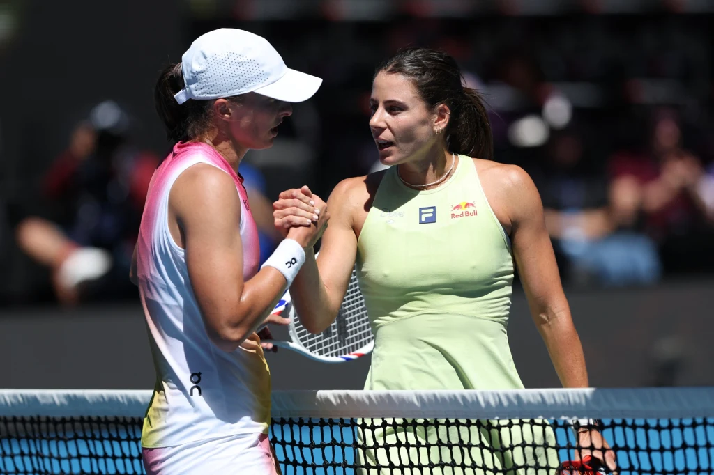 Iga Świątek i Emma Navarro
