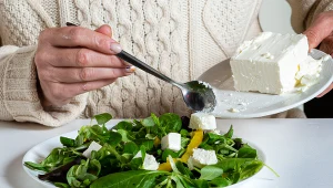 Jest źródłem wapnia i białka. Ser feta to naturalny probiotyk,