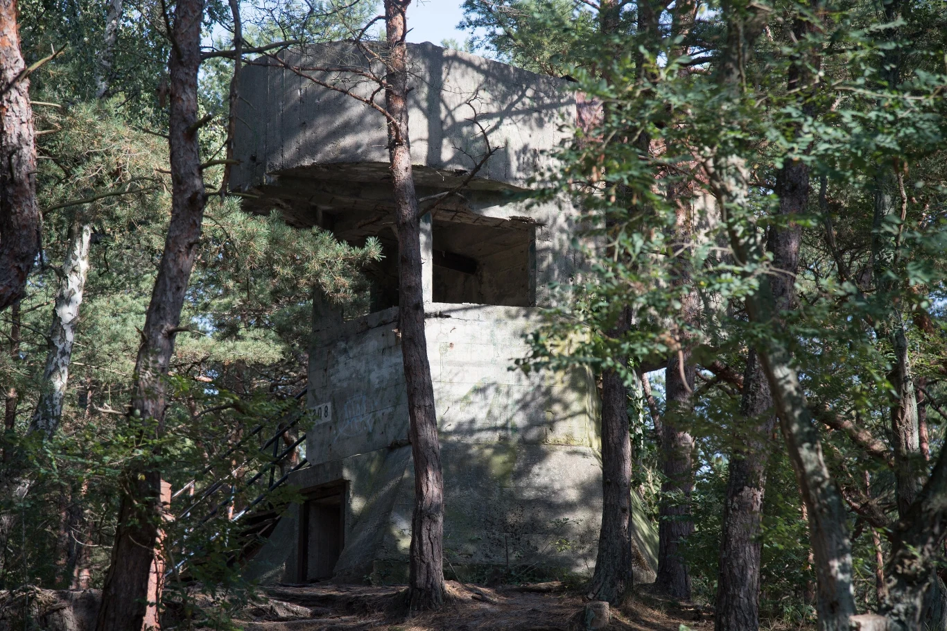 Zapasowy Punkt Kierowania Ogniem ZPKO wieża dalmierza DM-4 dla armat 130 mm