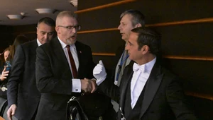 Grzegorz Braun został wyprowadzony z sali plenarnej PE