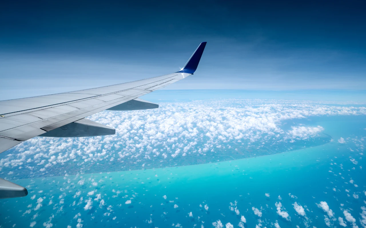 Triki na wygodne podróżowanie samolotem