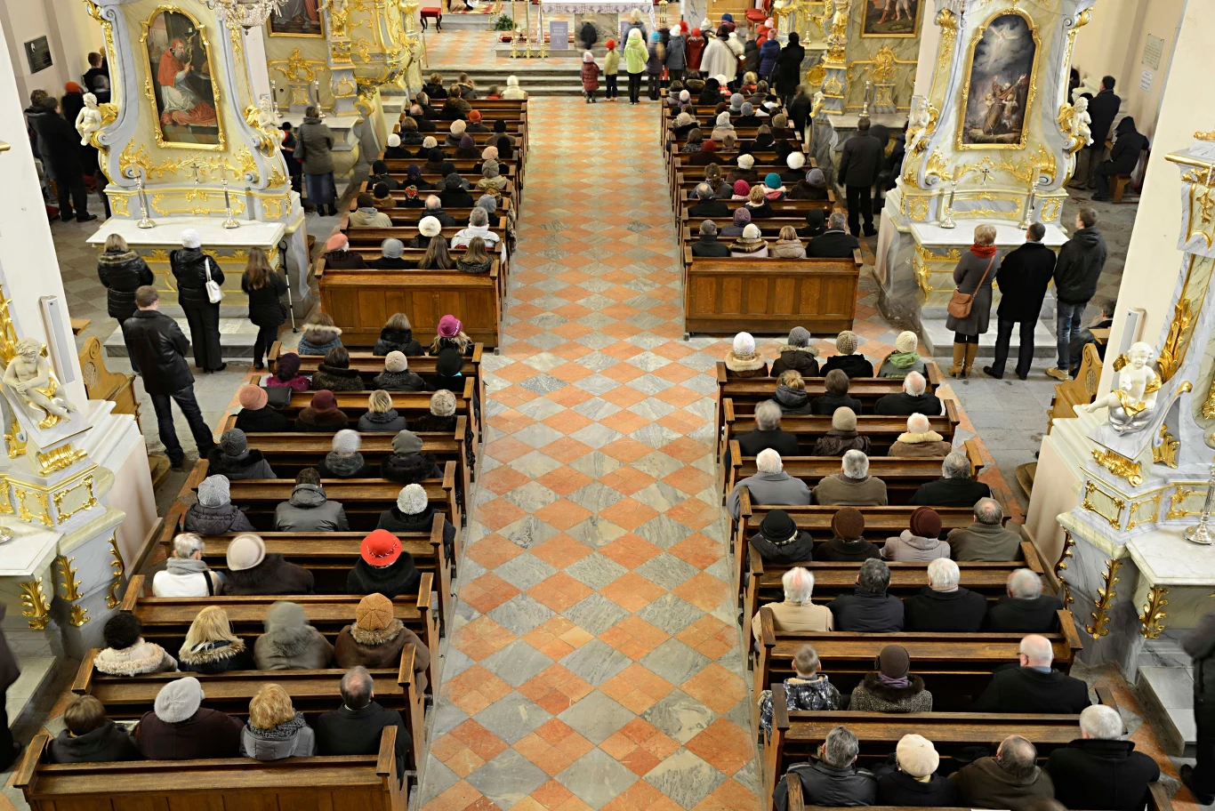 Święto Matki Boskiej Gromnicznej Święto Matki Boskiej Gromnicznej