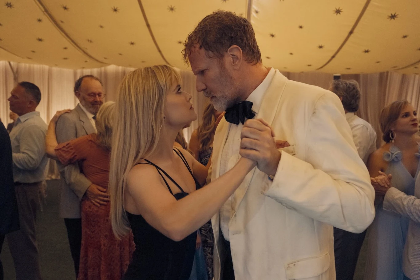 Kadr z filmu "Serdecznie zapraszamy"