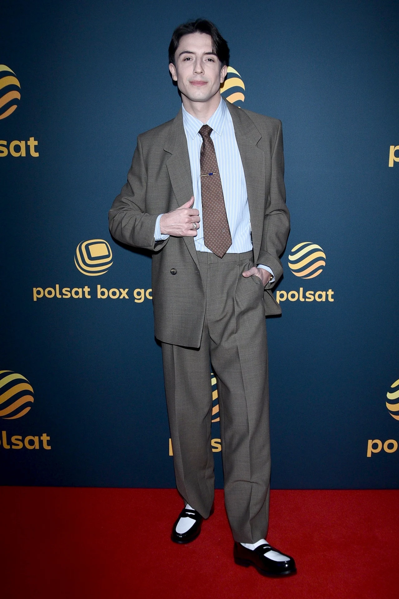 Dawid Kwiatkowski - stylizacja na wiosenną ramówkę Polsatu Dawid Kwiatkowski - stylizacja na wiosenną ramówkę Polsatu