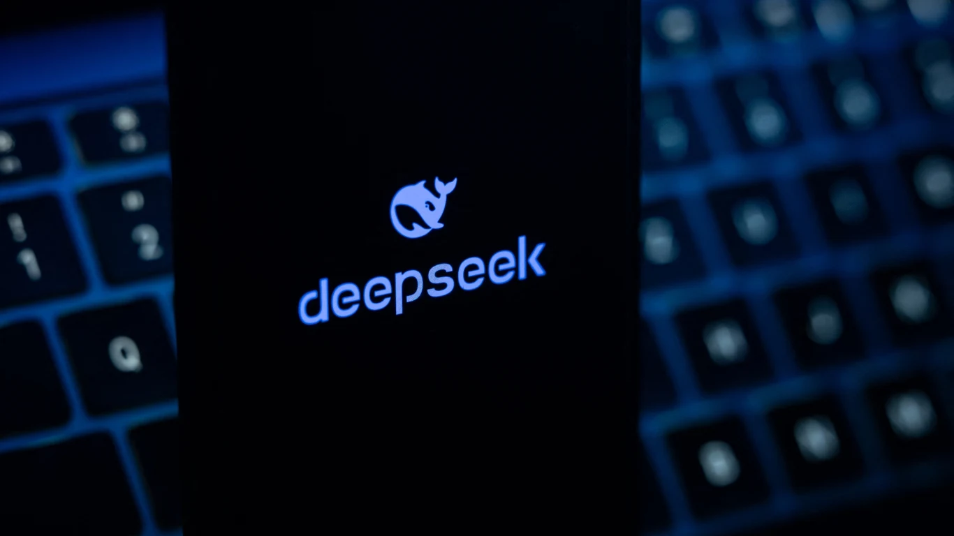 DeepSeek podbija Chiny. Model sztucznej inteligencji jest używany przez szpitale, przedsiębiorstwa i urzędy DeepSeek podbija Chiny. Model sztucznej inteligencji jest używany przez szpitale, przedsiębiorstwa i urzędy