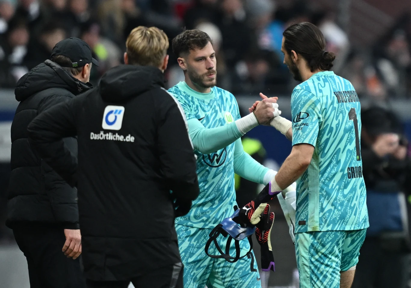 W 66. minucie nastąpiła zmiana w bramce VfL Wolfsburg W 66. minucie nastąpiła zmiana w bramce VfL Wolfsburg