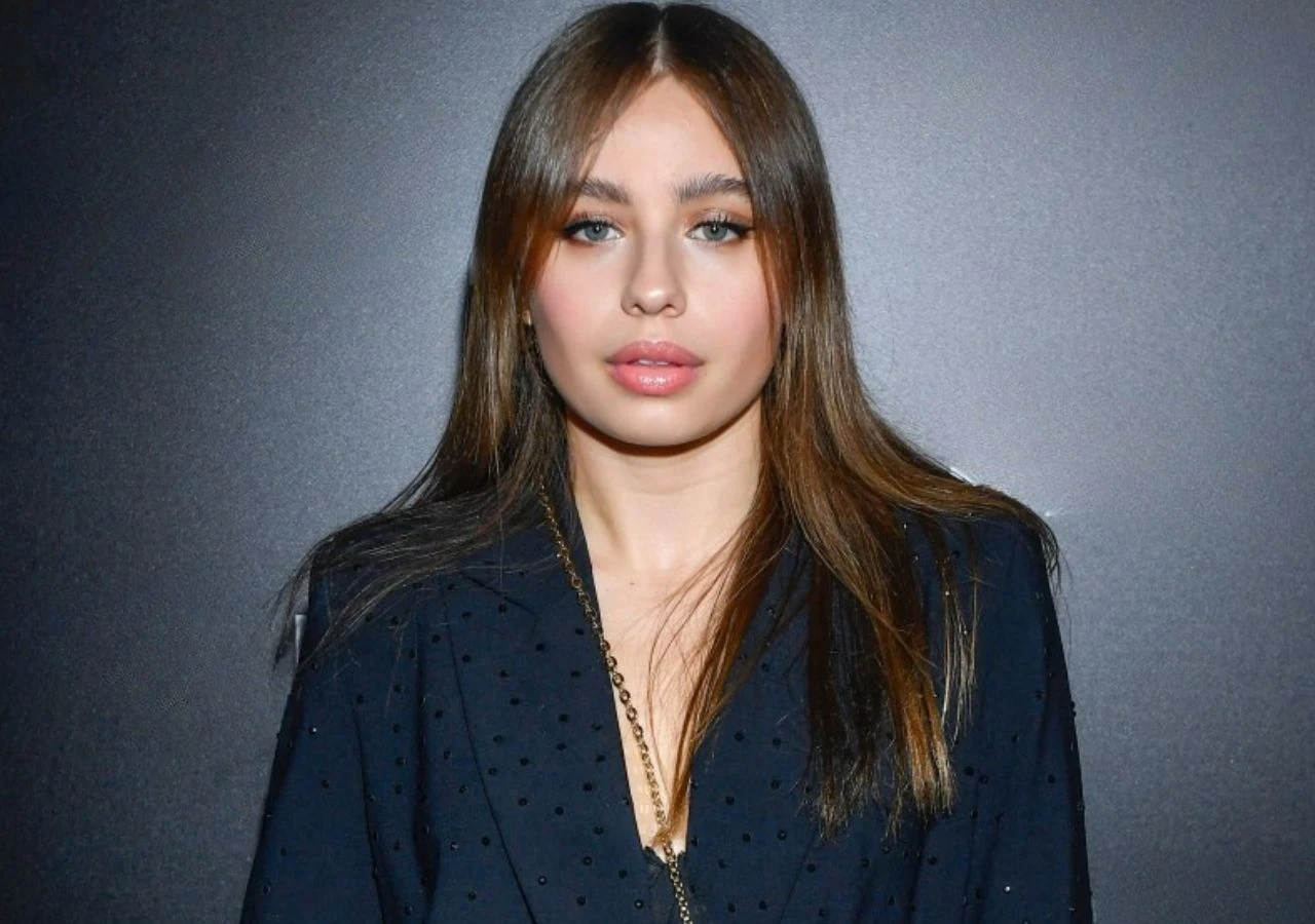 Oliwia Bieniuk Oliwia Bieniuk