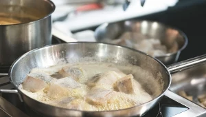 Poziom rtęci w rybach i skorupiakach zależy od źródeł pożywienia ryb, długości ich życia i pozycji w łańcuchu pokarmowym