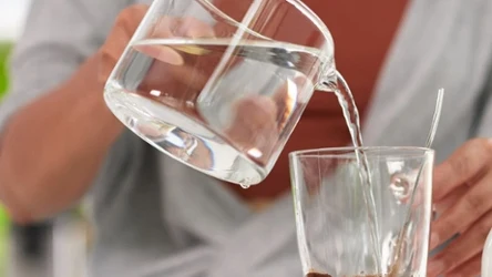 Woda z cynamonem przyspiesza odchudzanie i spalanie tłuszczu