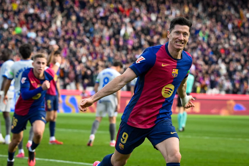 Robert Lewandowski (Barcelona) Robert Lewandowski (Barcelona)