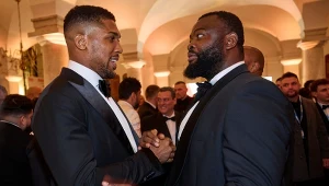 Anthony Joshua i Martin Bakole