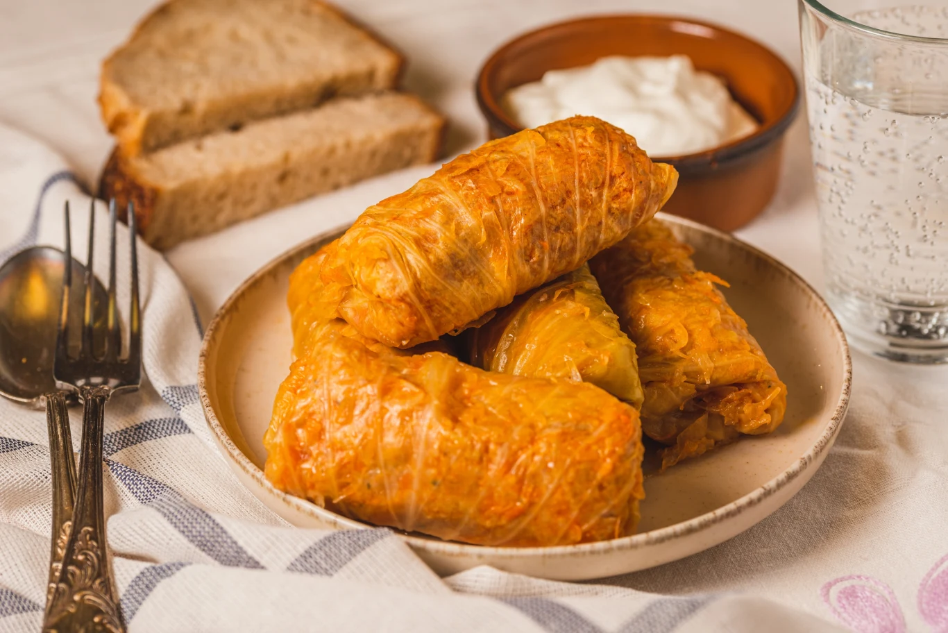 Gołąbki po hrabiowsku zaskakują swoim składem Gołąbki po hrabiowsku zaskakują swoim składem