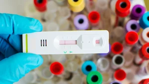 Większość je zna i robi, ale lekarze wciąż kręcą nosem. Czy można im wierzyć?