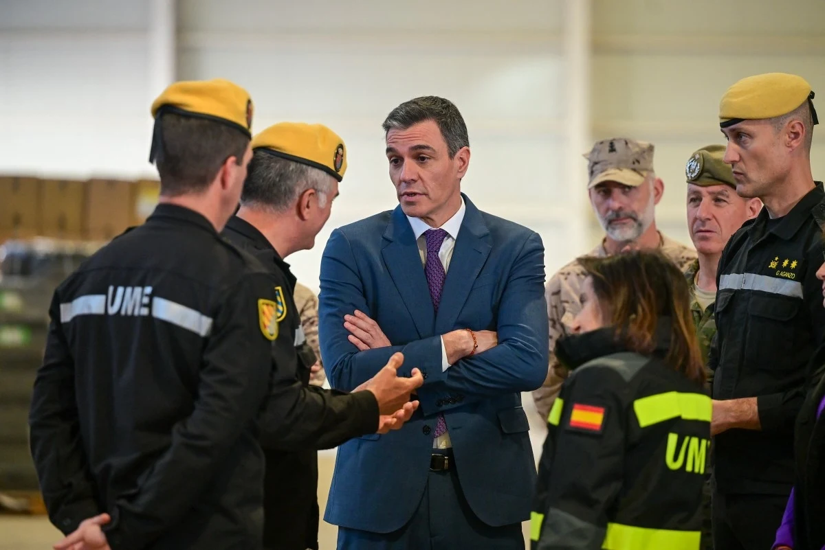 Szykują się wielkie zmiany w Hiszpanii. W centralnym punkcie zdj. premier Pedro Sanchez Szykują się wielkie zmiany w Hiszpanii. W centralnym punkcie zdj. premier Pedro Sanchez